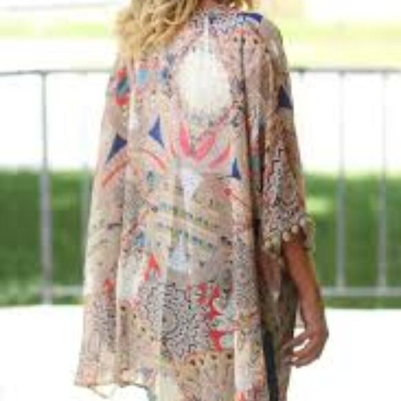 ✅UMGEE TAUPE KIMONO WITH POMPOM SEMI SHEER MEDIUM/LARGE - Picture 2 of 6